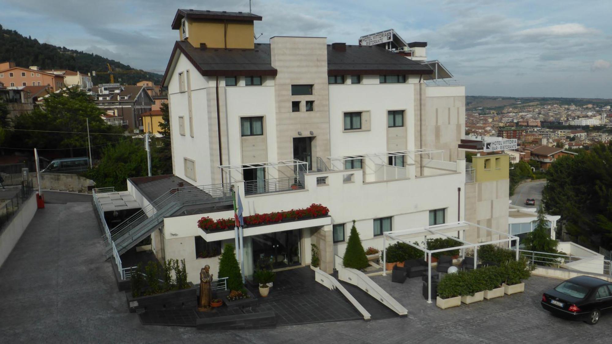 סן ג'יואבאני רוטונדו Hotel Vittoria מראה חיצוני תמונה